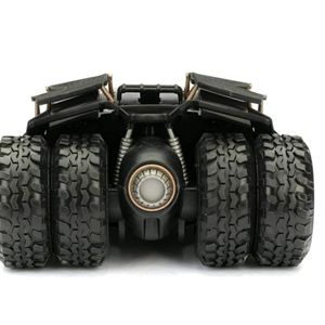 اسباب بازی ماشین فلزی بتموبیل سری The Dark Knight و فیگور بتمن با مقیاس 1:24_اسباب بازی